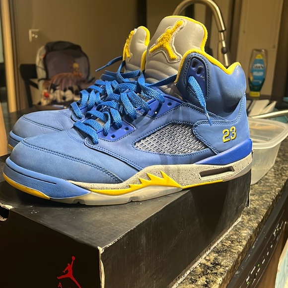 Jordan 5 retro JSP “Laney Varsity Royal”